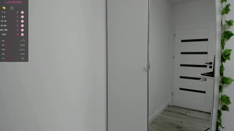 Snapshot of your_cute_bunny chatting on 18, 2, 2026 Adrianne online show from 18, 2, 2026