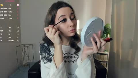 Lina online show from 12, 3, 2026