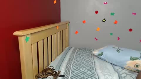 Snapshot of your_dirty_slutt chatting on 21, 1, 2025 your_dirty_slutt online show from 21, 1, 2025