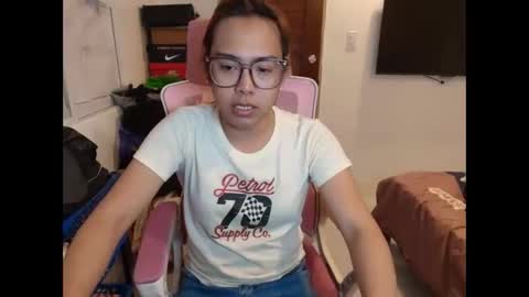 Snapshot of your_dreamgirlxxx69 chatting on 19, 2, 2026 your_dreamgirlxxx69 online show from 19, 2, 2026