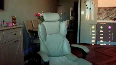 your Evaa online show from 20, 9, 2025