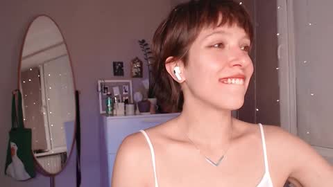 Alex and Kris long hair online show from 5, 11, 2025