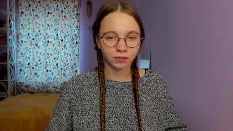 Leslie online show from 25, 2, 2025