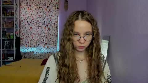 Leslie online show from 22, 9, 2025