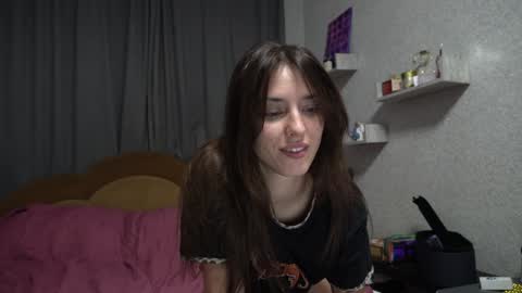 Snapshot of your_little_flexible_girl chatting on 26, 1, 2025 Meri online show from 26, 1, 2025