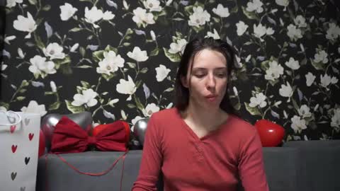 Snapshot of your_little_flexible_girl chatting on 15, 2, 2025 Meri online show from 15, 2, 2025