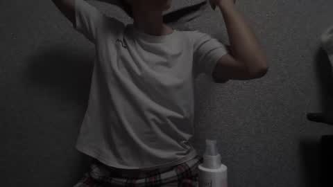 Snapshot of your_little_flexible_girl chatting on 25, 2, 2025 Meri online show from 25, 2, 2025