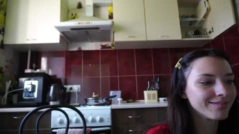 Snapshot of your_little_flexible_girl chatting on 7, 3, 2025 Meri online show from 7, 3, 2025