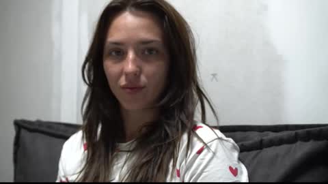 Snapshot of your_little_flexible_girl chatting on 15, 9, 2025 Meri online show from 15, 9, 2025