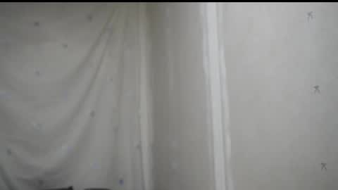 Snapshot of your_little_flexible_girl chatting on 11, 10, 2025 Meri online show from 11, 10, 2025