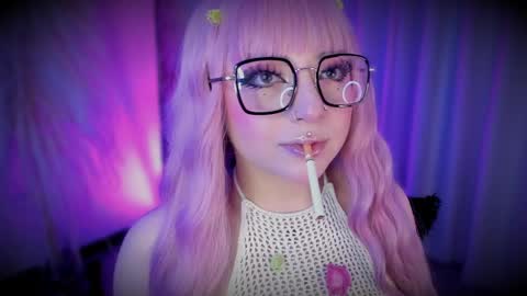 Cami independent model online show from 2, 5, 2026