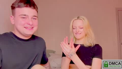 your_molly_mark online show from 20, 4, 2026