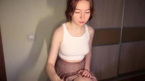 Snapshot of your_moonlight_ chatting on 23, 4, 2026 Mia online show from 23, 4, 2026