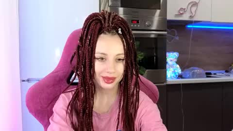 Alice  online show from 25, 4, 2026