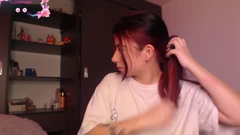 Snapshot of your_rosalie chatting on 25, 9, 2025 your_rosalie online show from 25, 9, 2025