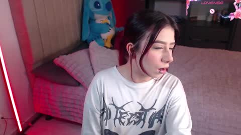 Snapshot of your_rosalie chatting on 4, 2, 2026 your_rosalie online show from 4, 2, 2026