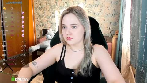 Molly online show from 5, 2, 2025