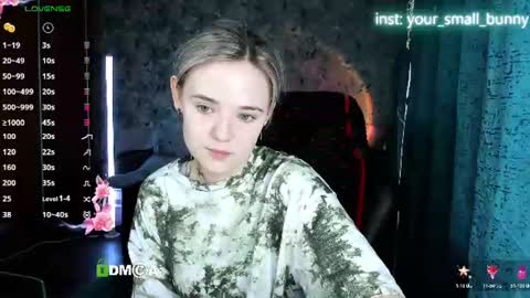 Snapshot of your_small_bunny chatting on 16, 6, 2026 Molly online show from 16, 6, 2026