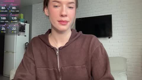 Mia  online show from 6, 2, 2026