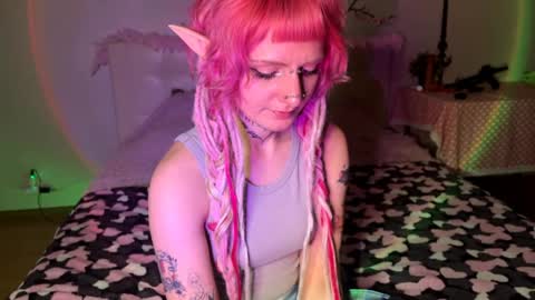 Snapshot of your_sweetpussy chatting on 31, 5, 2026 Anya online show from 31, 5, 2026
