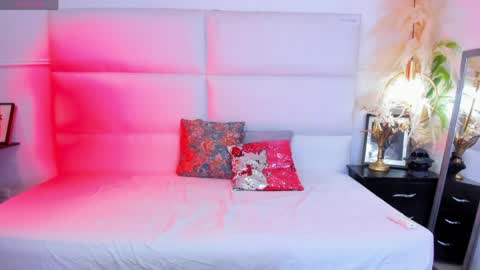 Angel online show from 28, 4, 2026