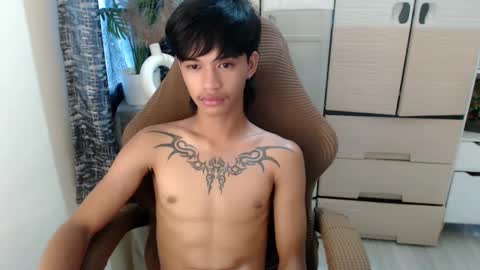 yourasian_eric online show from 29, 4, 2026