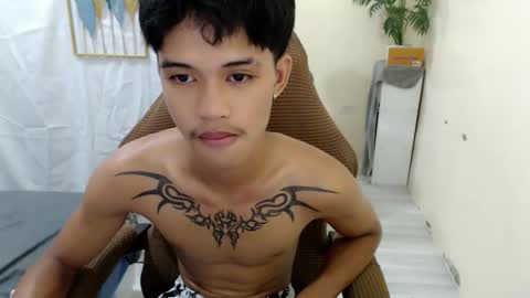 yourasian_eric online show from 19, 5, 2026