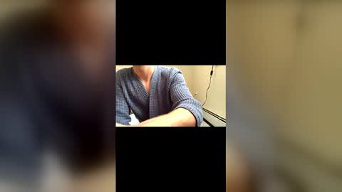 Snapshot of yourboytoy2121 chatting on 16, 2, 2026 boytoy online show from 16, 2, 2026