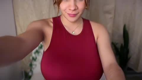 yourcutemolly__ online show from 22, 5, 2026