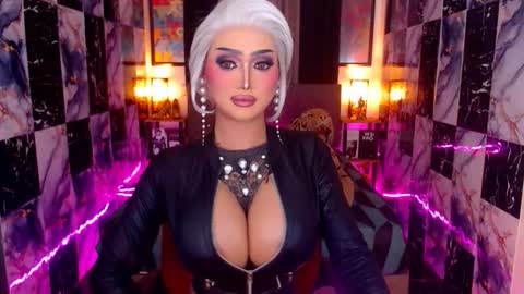 Kath Harper online show from 11, 11, 2025