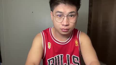 yourfantasyyy_ online show from 4, 3, 2025