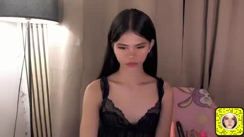 Vivian online show from 5, 7, 2026