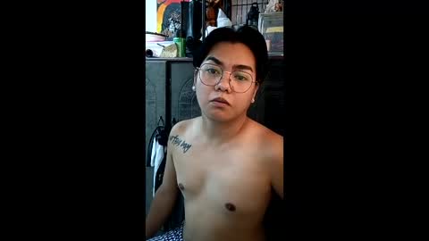 Snapshot of yourfemboitinydick chatting on 27, 5, 2026 Fem boi Nards online show from 27, 5, 2026