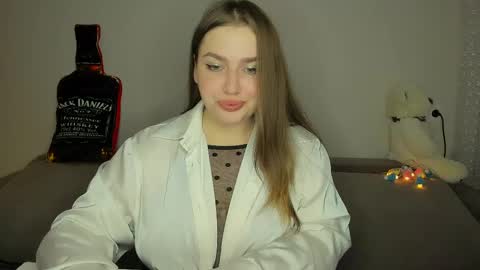 Snapshot of yourgem__ chatting on 11, 2, 2025 yourgem__ online show from 11, 2, 2025