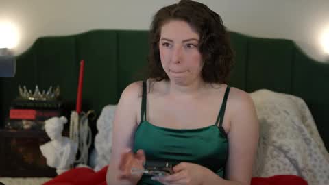 Sarlei Sar-uh-lie online show from 6, 10, 2025