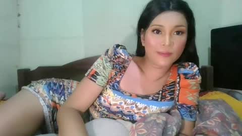 mimi online show from 25, 7, 2026