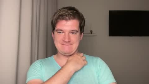 Snapshot of yourhairybuddy chatting on 14, 6, 2026 Andrey online show from 14, 6, 2026