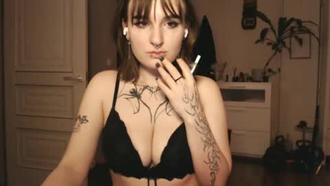 hanna online show from 27, 4, 2026