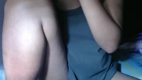 yourhotboobies23 online show from 15, 1, 2025