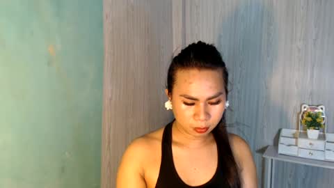 Snapshot of yourhottie_winxxx chatting on 5, 7, 2026 Mauie online show from 5, 7, 2026