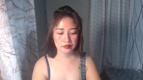 yourhotyash_ online show from 4, 4, 2026