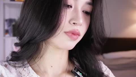 yourlittlesunrise_ online show from 29, 4, 2026