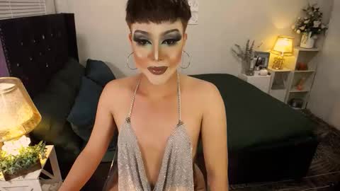 --               online show from 13, 10, 2025