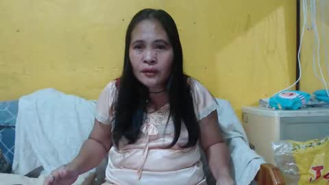 Snapshot of yourlove_regine chatting on 13, 1, 2025 Regine online show from 13, 1, 2025