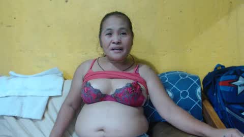 Snapshot of yourlove_regine chatting on 22, 1, 2025 Regine online show from 22, 1, 2025