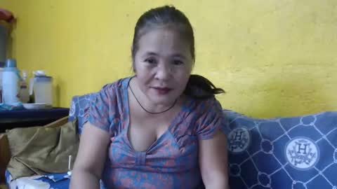 Snapshot of yourlove_regine chatting on 24, 1, 2025 Regine online show from 24, 1, 2025