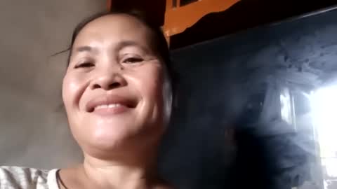 Snapshot of yourlove_regine chatting on 25, 1, 2025 Regine online show from 25, 1, 2025