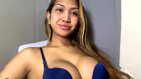 yourlovebella88 online show from 24, 4, 2026