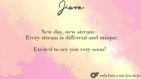 Snapshot of yourlovelykgirlfriend chatting on 5, 7, 2026 J i w o n online show from 5, 7, 2026