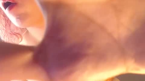 Snapshot of yourlovelynaja chatting on 26, 9, 2025 nikka online show from 26, 9, 2025